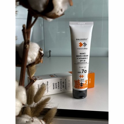 NANO WHITE CREAM + VITAMIN C SPF 30 PROFESSIONAL USE / ОТБЕЛИВАЮЩИЙ НАНО КРЕМ С ВИТАМИНОМ С И СПФ 30  100 ml step 7a(изображение 3)